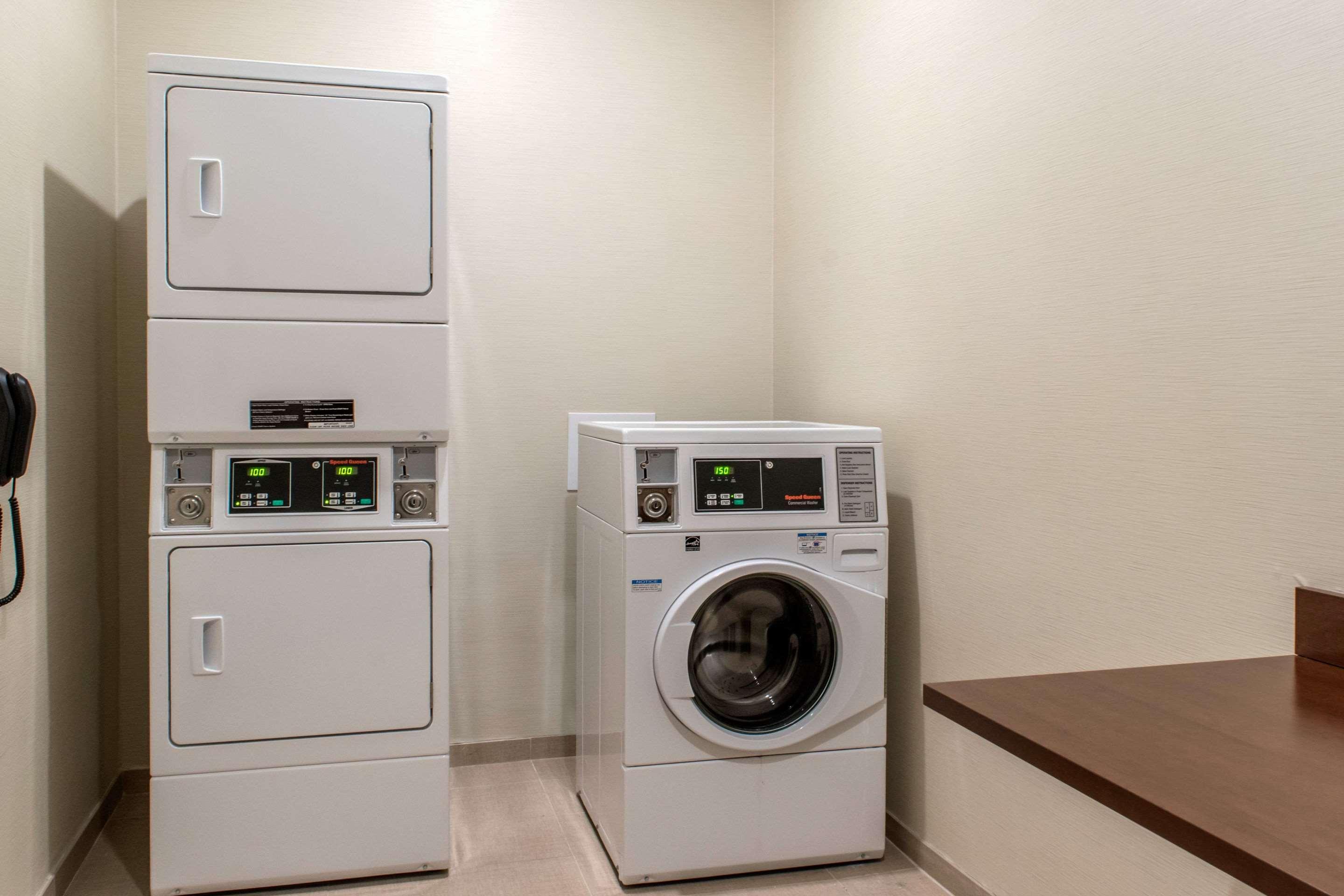Comfort Suites Billings Kültér fotó